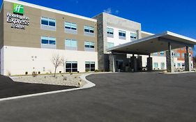 Holiday Inn Express & Suites Coldwater By Ihg